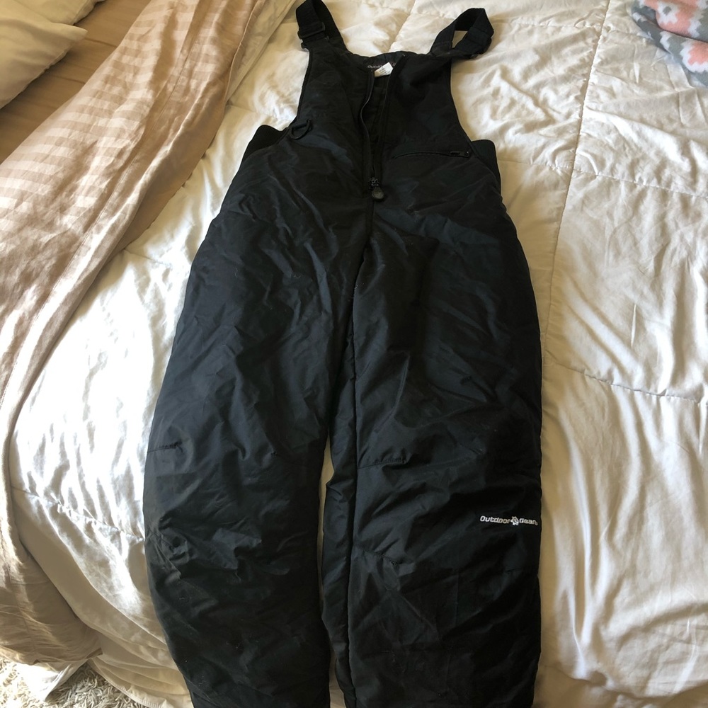 Outdoor gear Snow pants ⛄️